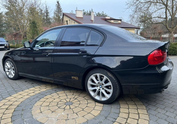 BMW Seria 3 cena 31700 przebieg: 230384, rok produkcji 2010 z Lidzbark małe 29